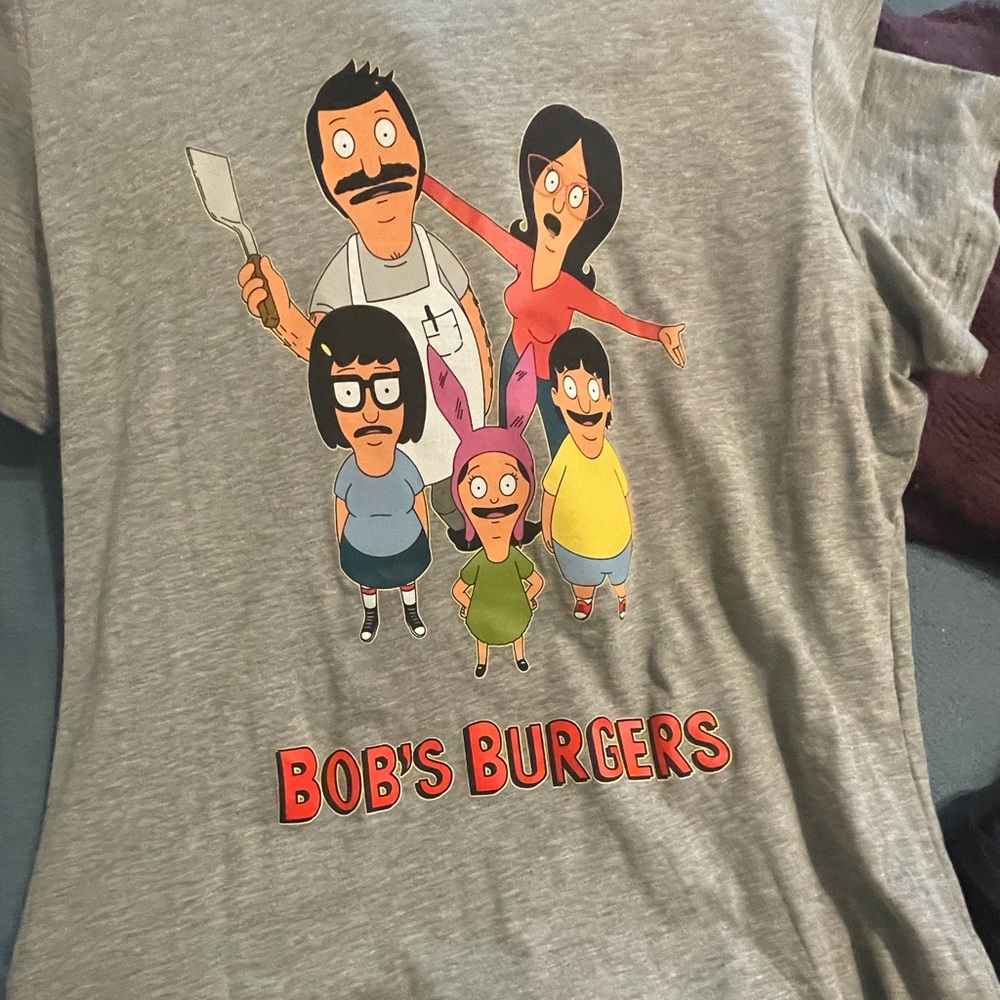 Graphic tee. Xl. Only tried on